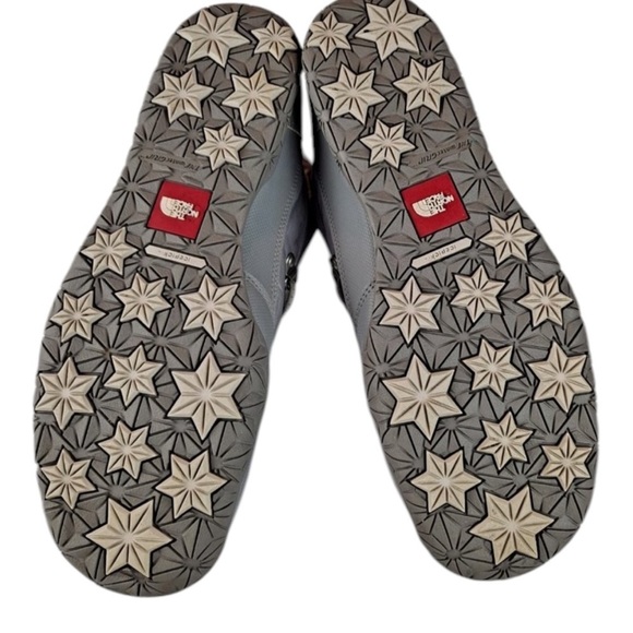 The North Face Ice Queen Ice Pick Nylon Pull On Boots - Picture 4 of 9